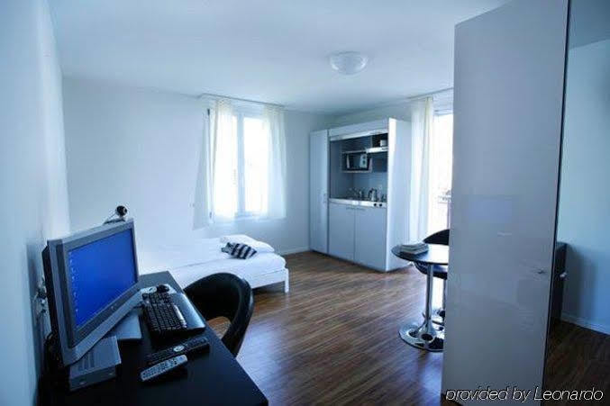 Апартаменты Swiss Star California - Self Check-In Цюрих Экстерьер фото
